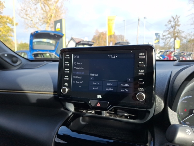 Used Toyota Yaris Cross 2022 for sale - 76639278: Photo 13