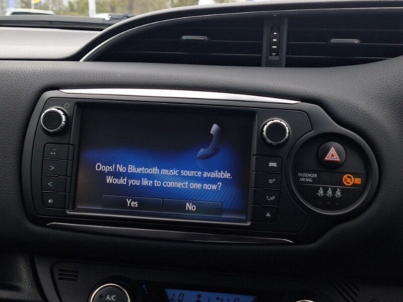 Used Toyota Yaris 2015 for sale - 78183899: Photo 13