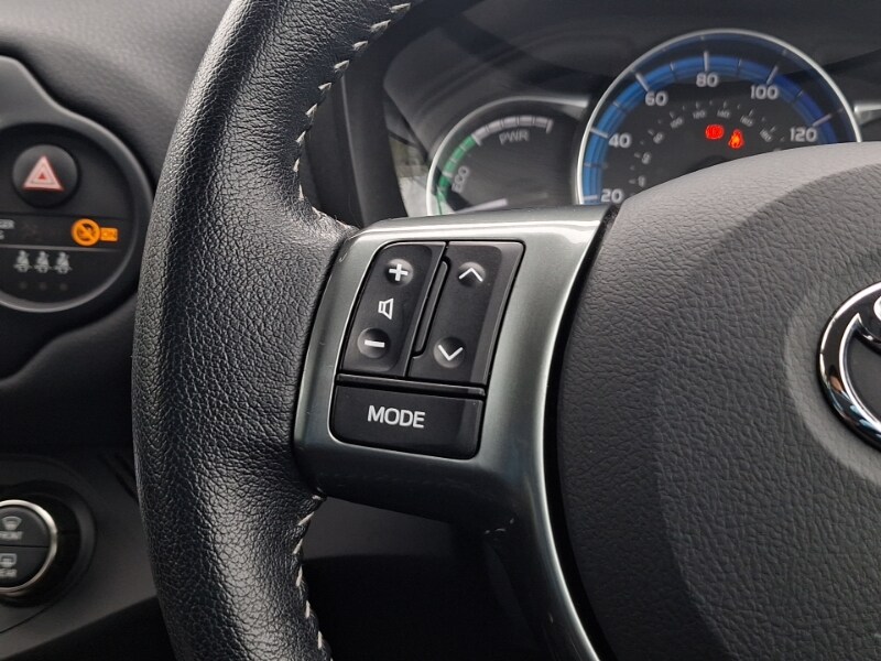 Used Toyota Yaris 2015 for sale - 78183899: Photo 18