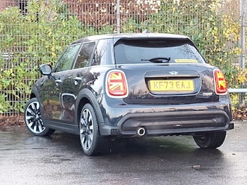 Used MINI Hatch 2024 for sale - 76864476: Photo