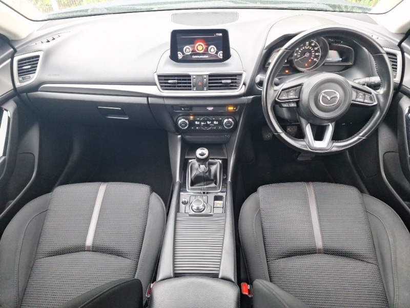 Used Mazda Mazda3 2018 for sale - 76515234: Photo 2