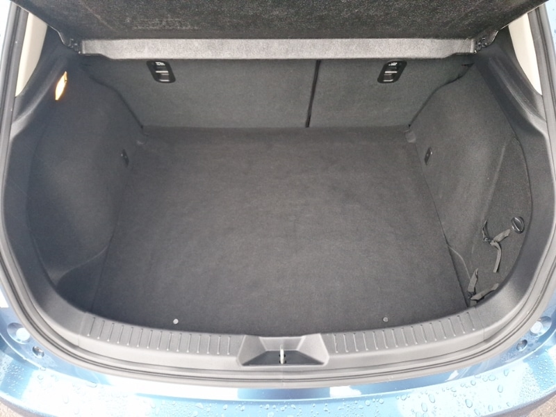 Used Mazda Mazda3 2018 for sale - 76515234: Photo 8