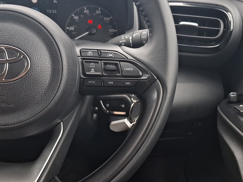 Used Toyota Yaris 2024 for sale - 78079509: Photo 19