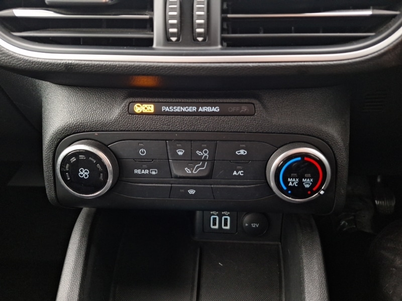 Used Ford Focus 2022 for sale - 77466188: Photo 15