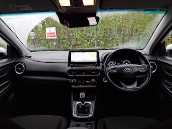 Used Hyundai KONA 2022 for sale - 76195585: Photo 2