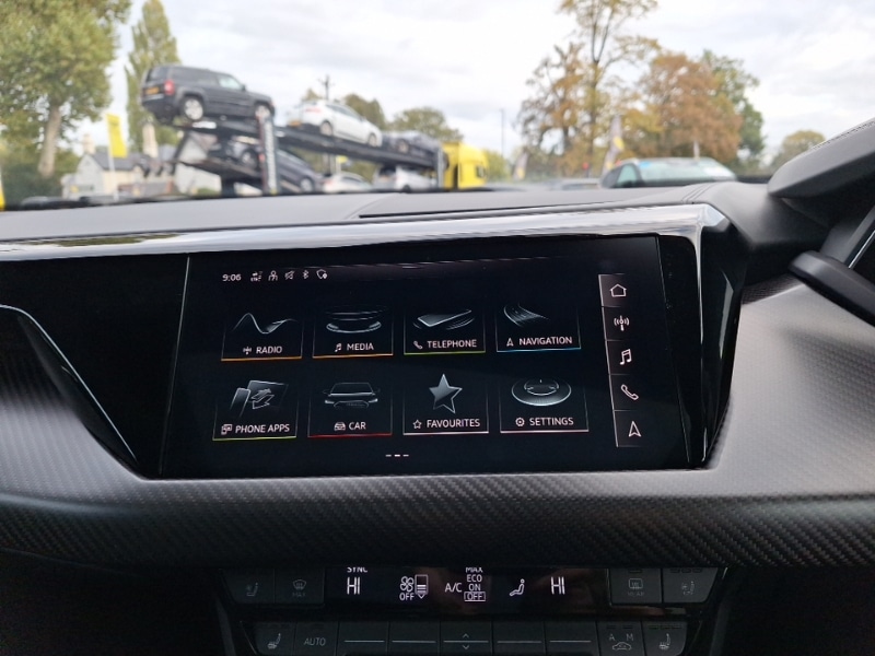 Used Audi RS e-tron GT 2021 for sale - 76343385: Photo 12