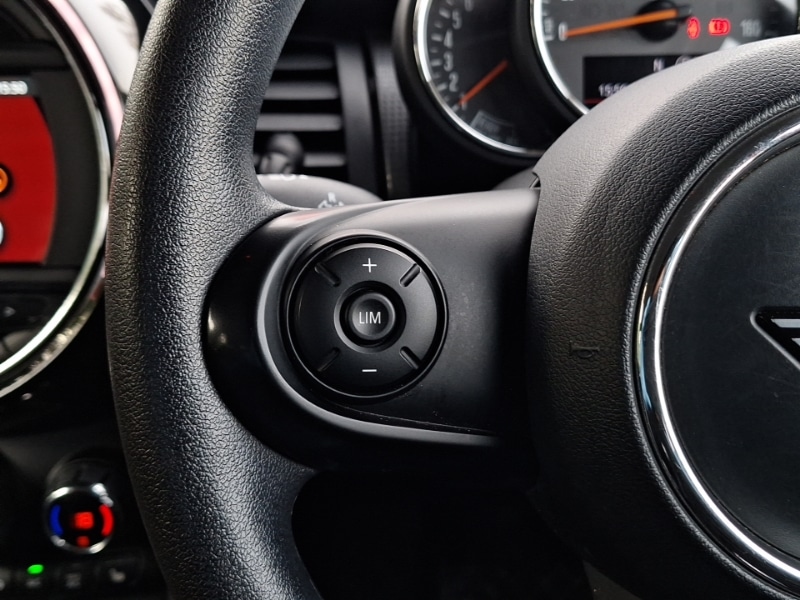 Used MINI Hatch 2019 for sale - 77928111: Photo 18