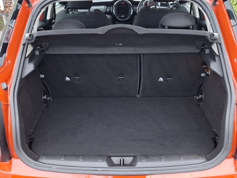 Used MINI Hatch 2019 for sale - 77928111: Photo 8