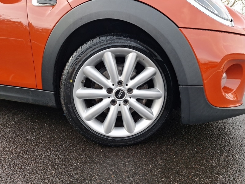 Used MINI Hatch 2019 for sale - 77928111: Photo 9