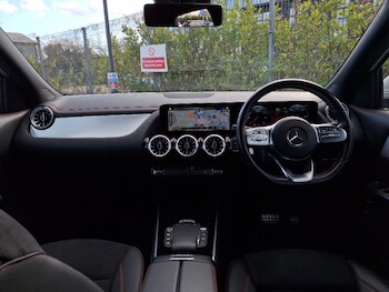 Used Mercedes-Benz EQA 2021 for sale - 77837960: Photo