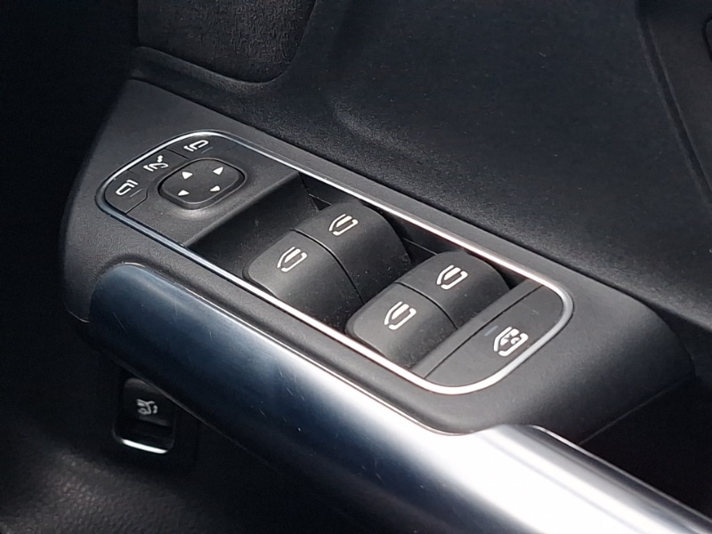 Used Mercedes-Benz EQA 2021 for sale - 77908369: Photo 17