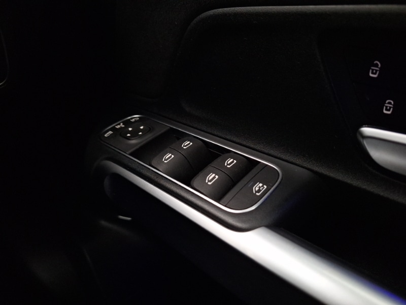 Used Mercedes-Benz GLB 2025 for sale - 77682320: Photo 17