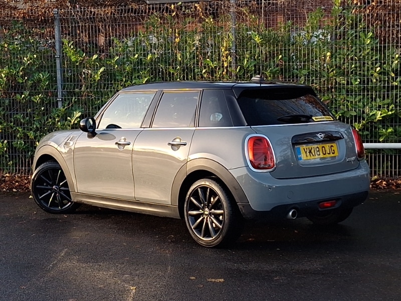 Used MINI Hatch 2018 for sale - 76937872: Photo 3