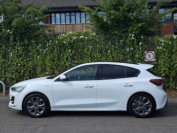 Used Ford Focus 2023 for sale - 79231323: Photo