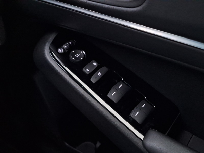 Used Honda HR-V 2023 for sale - 76970379: Photo 15