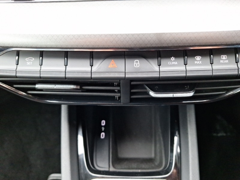 Used Skoda Octavia 2020 for sale - 76628797: Photo 17