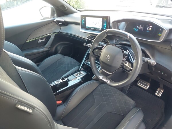 Used Peugeot 2008 2022 for sale - 76195763: Photo 18