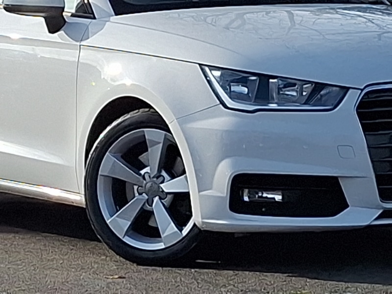 Used Audi A1 2018 for sale - 76560262: Photo 9