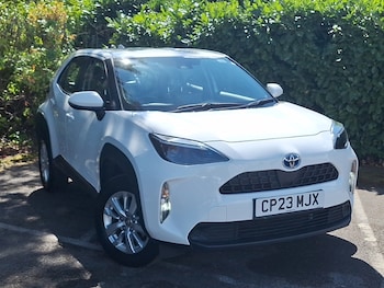 Used Toyota Yaris Cross 2023 for sale - 79573337: Photo
