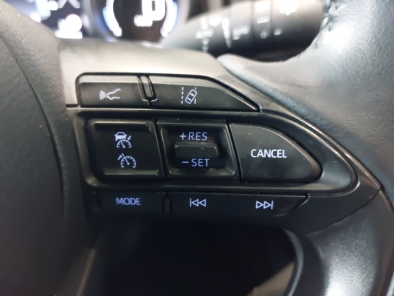 Used Toyota Yaris Cross 2022 for sale - 77627992: Photo 15