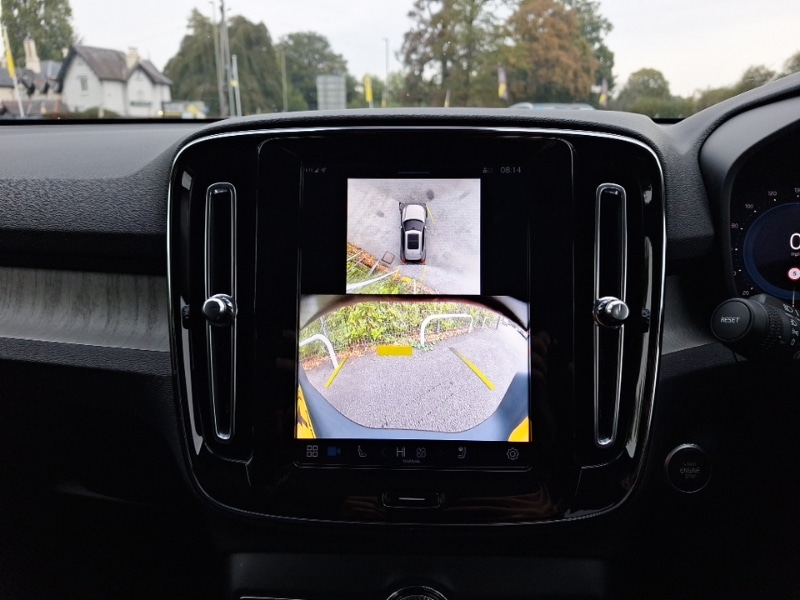 Used Volvo XC40 2024 for sale - 76145450: Photo 11