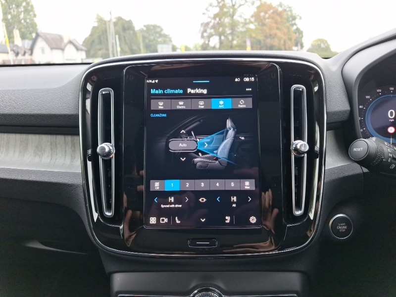 Used Volvo XC40 2024 for sale - 76145450: Photo 13