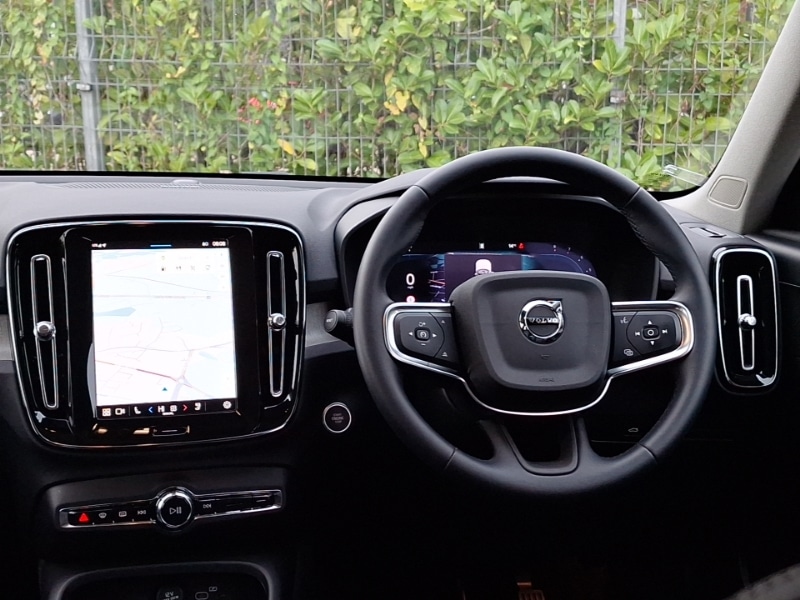 Used Volvo XC40 2024 for sale - 76145450: Photo 7