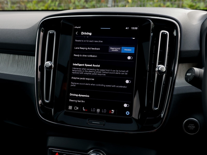 Used Volvo XC40 2024 for sale - 77265436: Photo 15