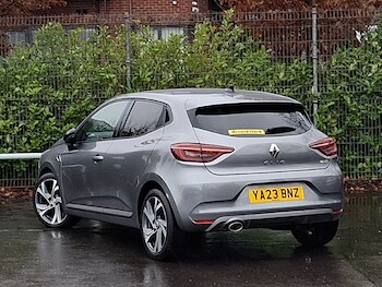 Used Renault Clio 2023 for sale - 78327418: Photo