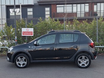 Used Dacia Sandero Stepway 2020 for sale - 78066041: Photo