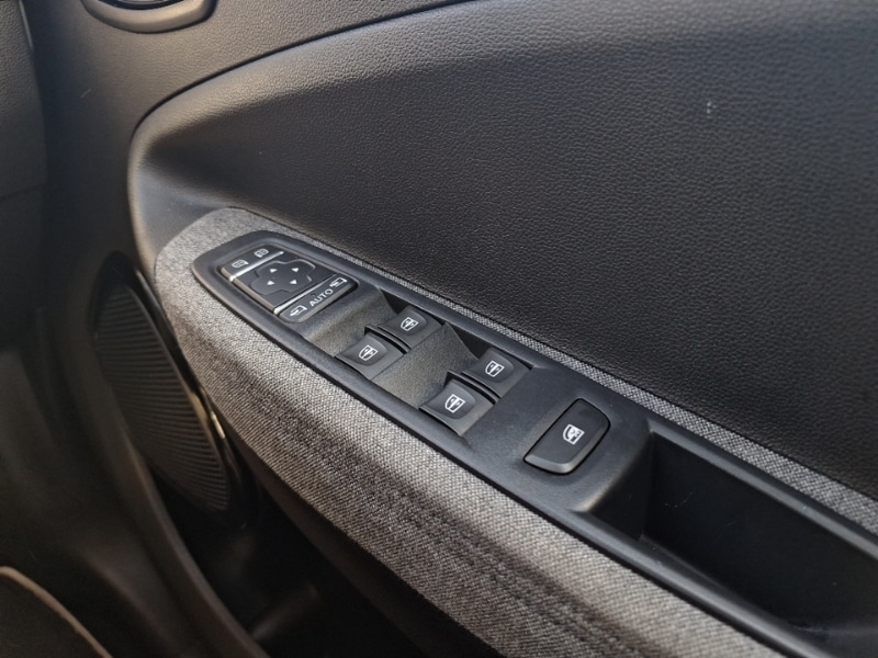 Used Renault Zoe 2020 for sale - 78163944: Photo 17