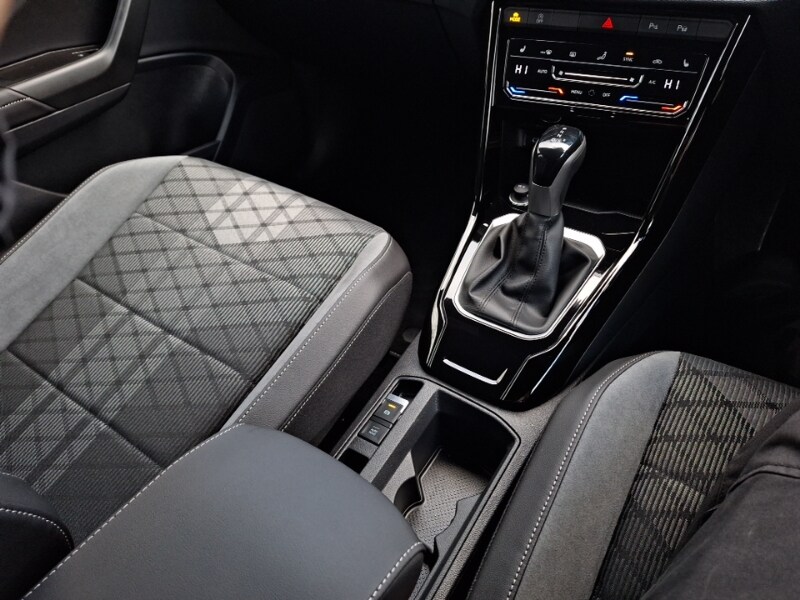 Used Volkswagen T-Roc 2025 for sale - 77605934: Photo 15