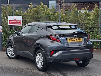 Used Toyota C-HR 2020 for sale - 78225280: Photo