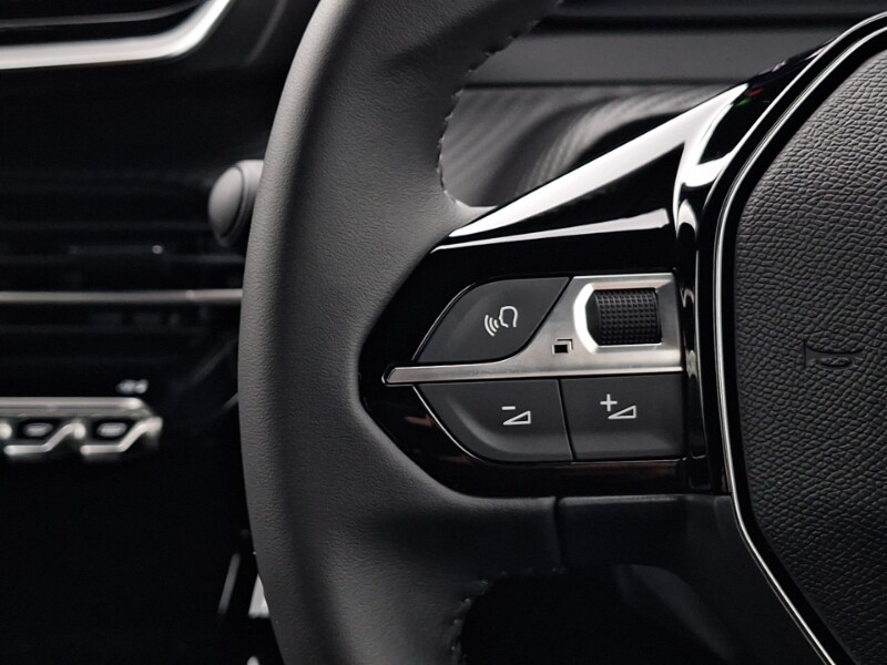 Used Peugeot 2008 2025 for sale - 76860785: Photo 18