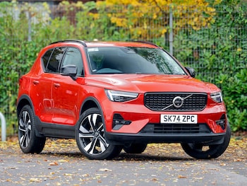 Volvo - XC40