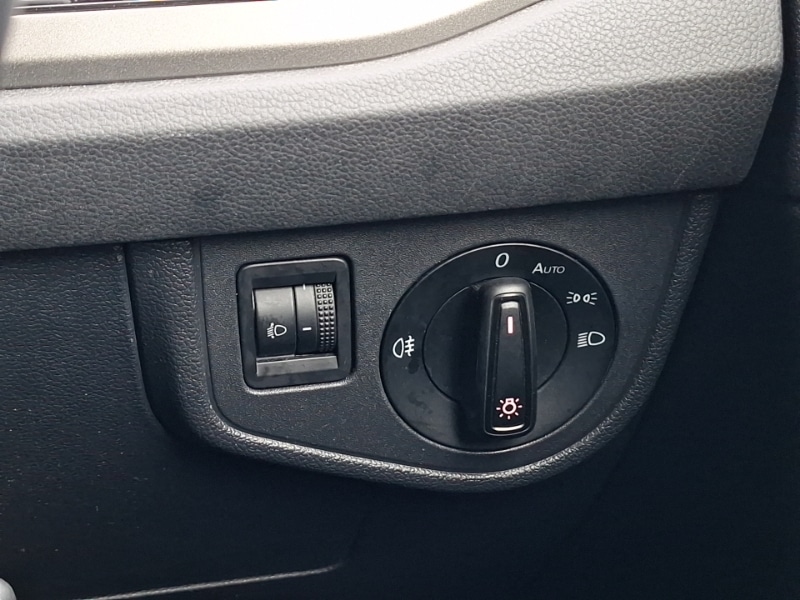 Used Volkswagen Polo 2018 for sale - 76358833: Photo 17