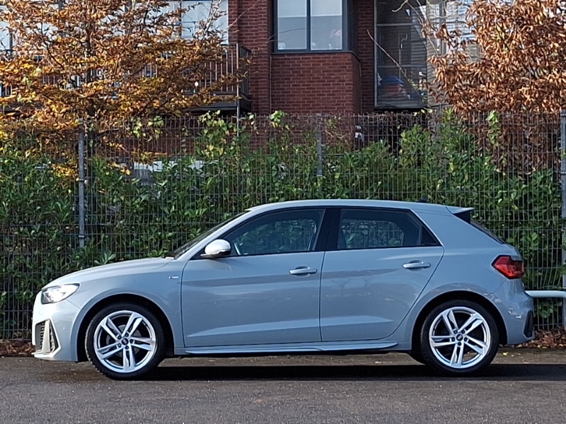 Used Audi A1 2021 for sale - 76609906: Photo 4