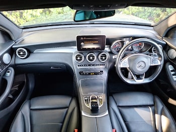 Used Mercedes-Benz GLC 2019 for sale - 79489345: Photo