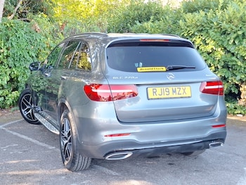 Used Mercedes-Benz GLC 2019 for sale - 79489345: Photo