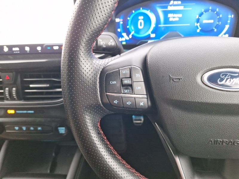 Used Ford Focus 2022 for sale - 76455778: Photo 18