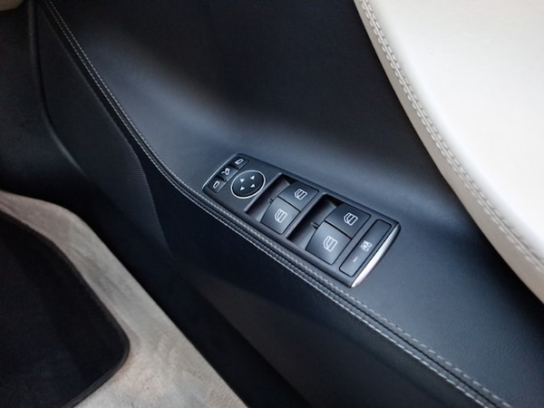 Used Tesla Model S 2019 for sale - 76174499: Photo 17