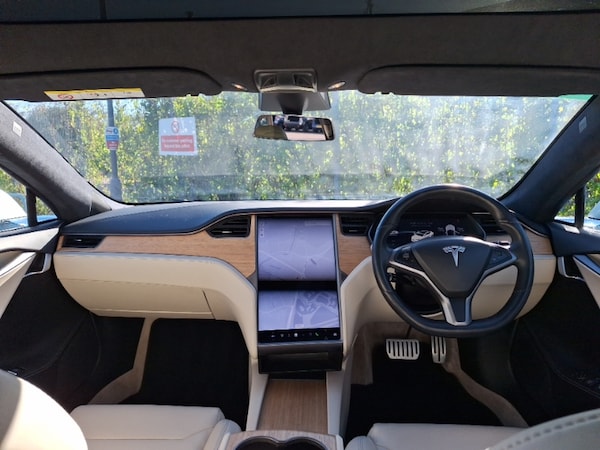 Used Tesla Model S 2019 for sale - 76174499: Photo 2