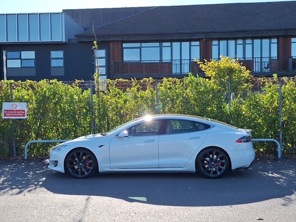 Used Tesla Model S 2019 for sale - 76174499: Photo 4