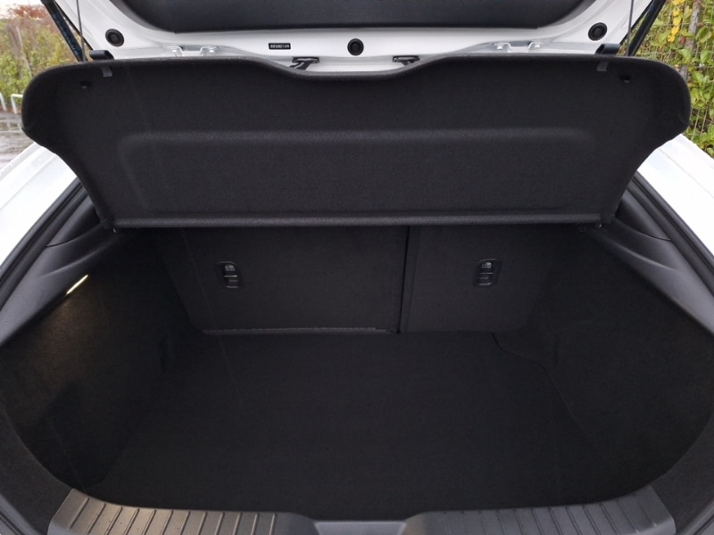 Used Mazda Mazda3 2025 for sale - 76860772: Photo 8