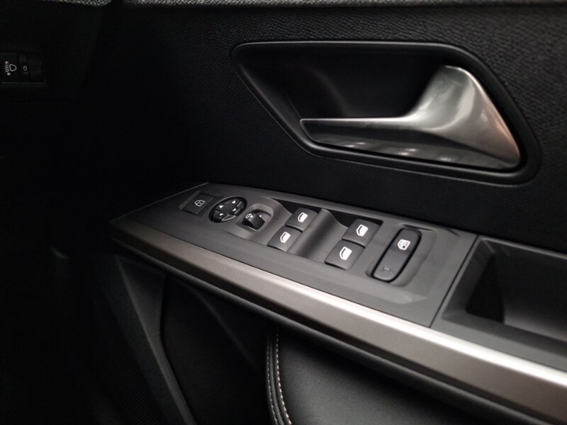 Used Peugeot 3008 2025 for sale - 76579048: Photo 17