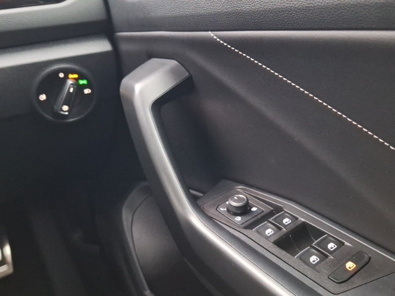 Used Volkswagen T-Roc 2025 for sale - 77046993: Photo 14