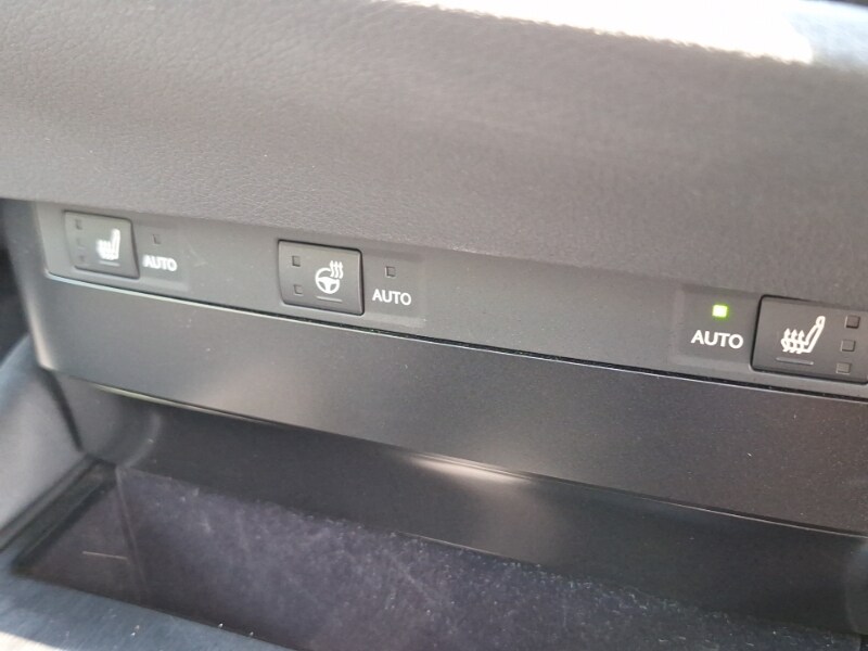 Used Lexus ES 2022 for sale - 76683630: Photo 14