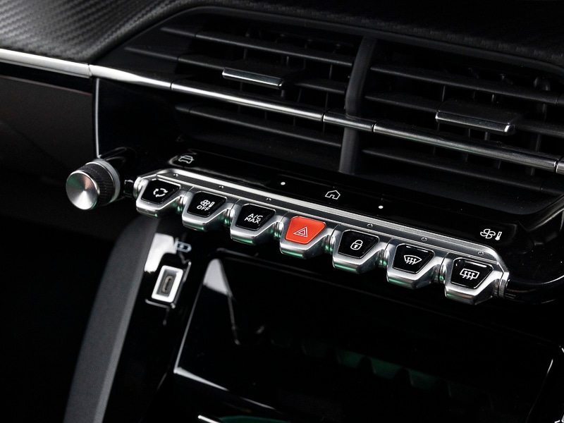 Used Peugeot 2008 2025 for sale - 76502276: Photo 17