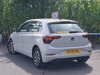 Used Volkswagen Polo 2024 for sale - 79382884: Photo