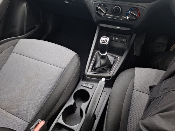 Used Hyundai i20 2020 for sale - 76309165: Photo 16